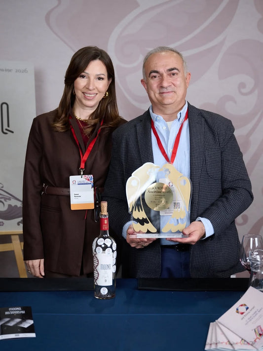 MOONQ Dark Rosé Wine - Nrneni - 2024