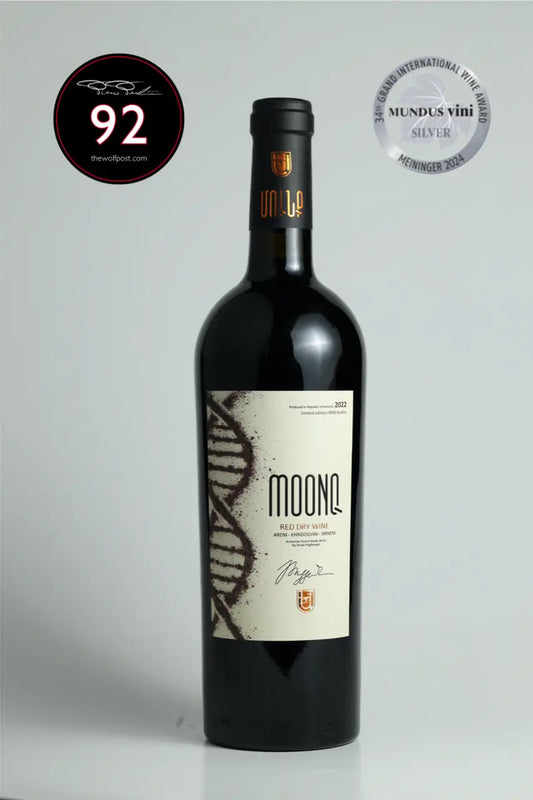 MOONQ Red Dry Wine - Areni-Khndoghni-Nrneni 2022 (Winner of the MUNDUS VINI 2024 Silver Medal)