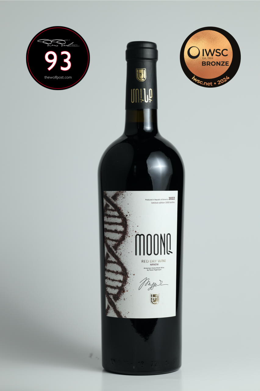 MOONQ Red Dry Wine - Nrneni 2022 (Winner of the IWSC 2024 Bronze Medal)